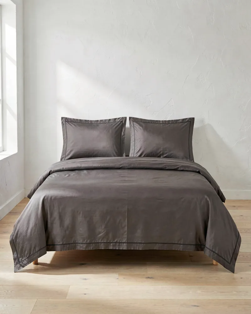 Noir Egyptian Sateen Bedding Set